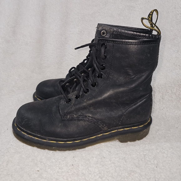 Dr. Martens Shoes - Dr. Martens Boots Size 6.